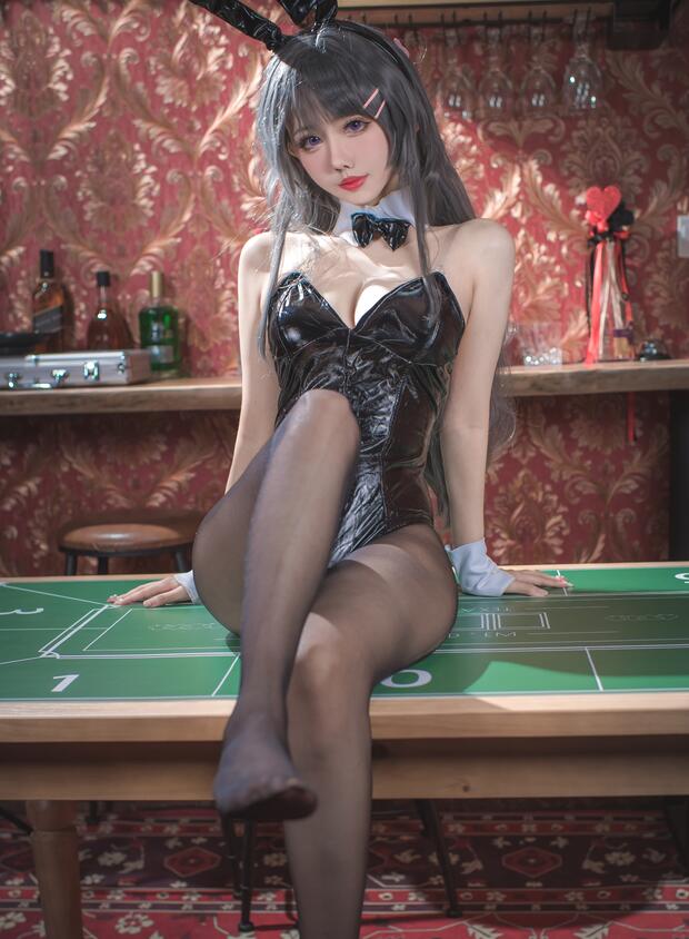 林依晨摸了四次鼻子,蜜夜影视日韩免费高清资源